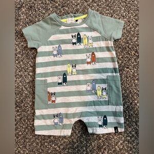 Deux par Deux Boston terrier print size 18 month shorts romper